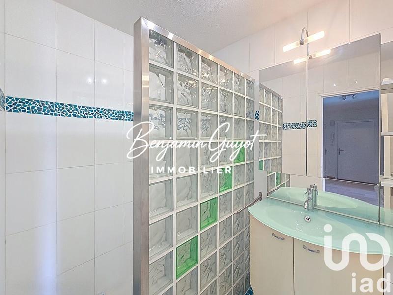 Appartement - 90 m² - 4 pièces