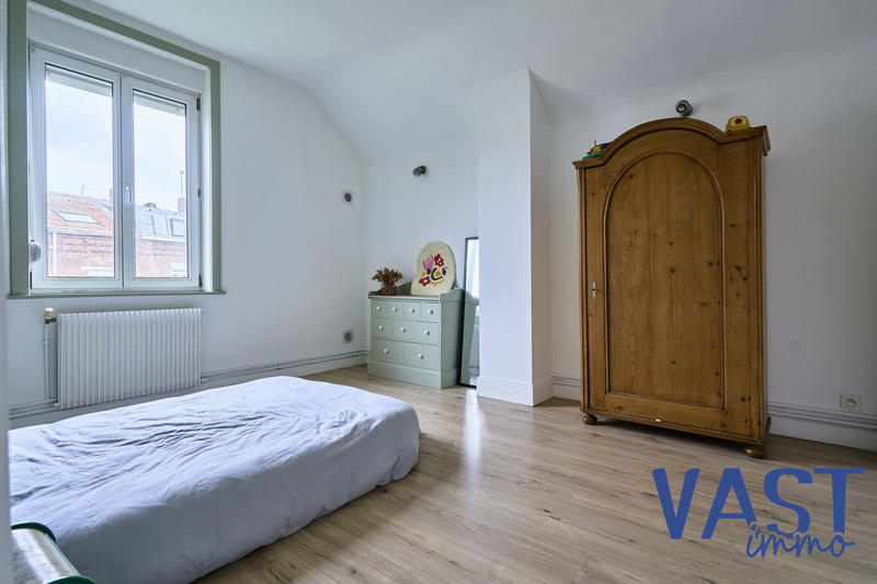 Maison - 83 m² - 4 pièces