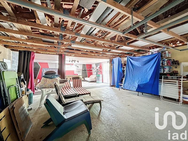 Maison - 168 m² - 8 pièces