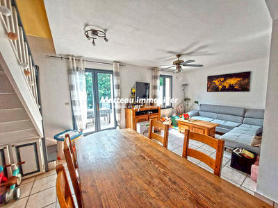 Maison - 120 m² - 6 pièces