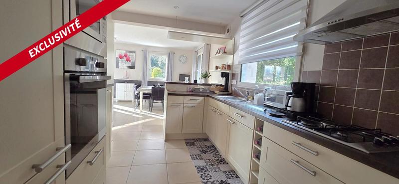 Maison - 127 m² - 6 pièces