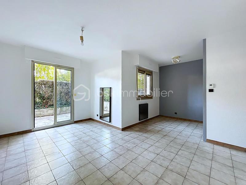 Studio - 28 m² - 1 pièce