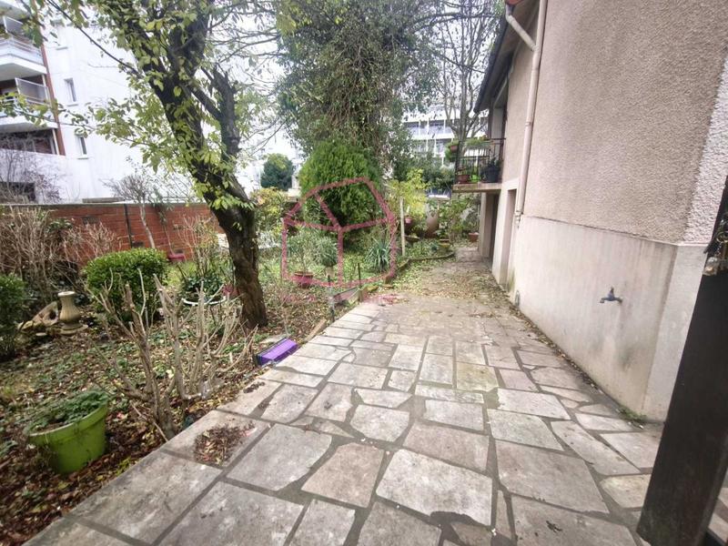 Maison traditionnelle - 65 m² - 3 pièces