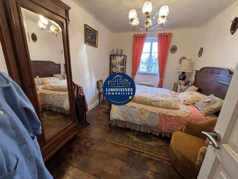 Maison - 224 m² - 8 pièces