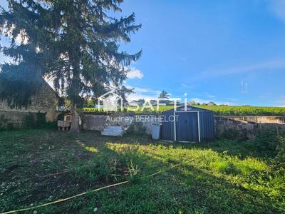 Maison - 256 m² - 8 pièces