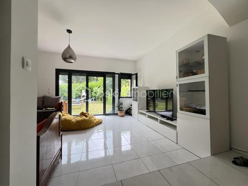 Maison - 102 m² - 5 pièces