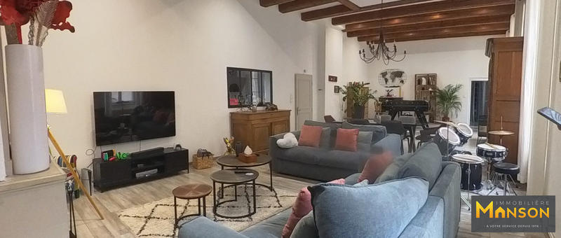 Appartement - 161 m² - 5 pièces