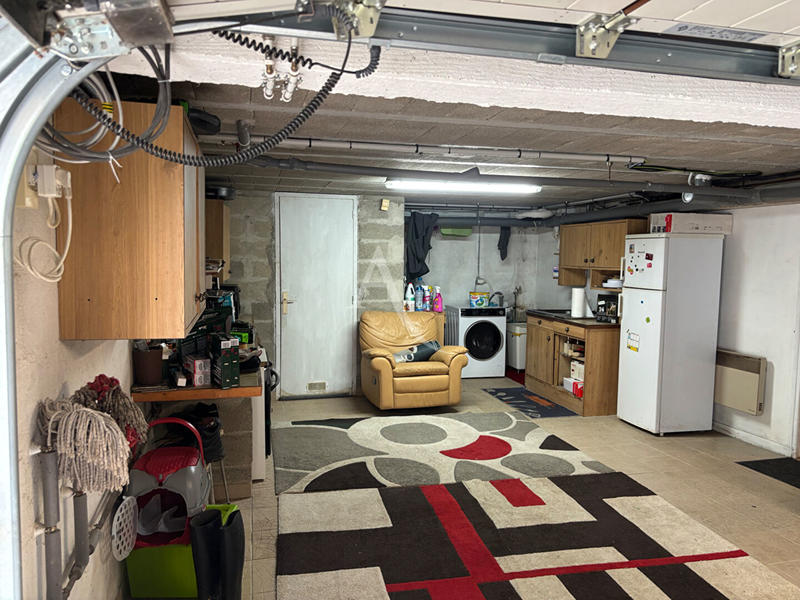 Maison - 163 m² - 7 pièces