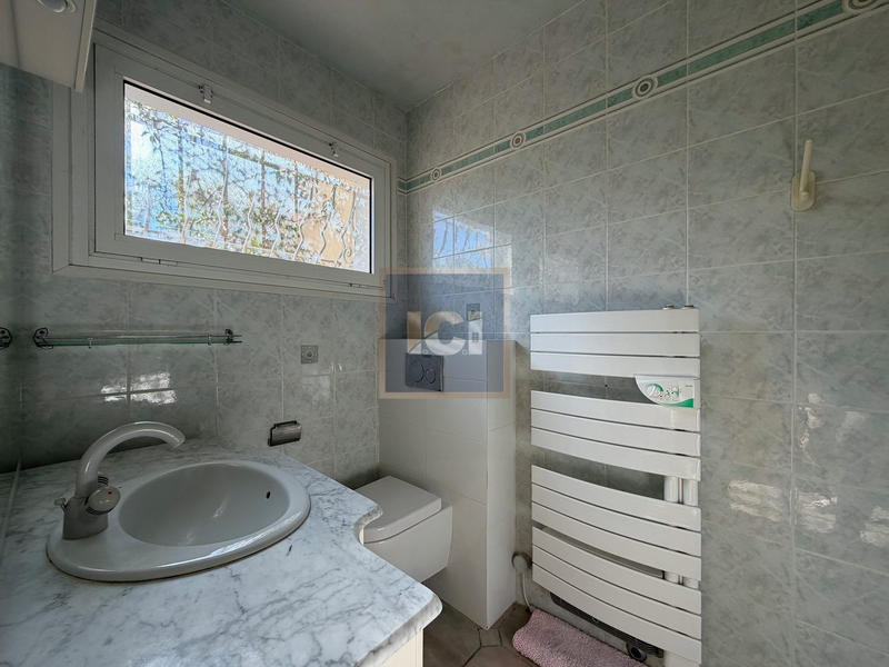 Villa - 172 m² - 5 pièces