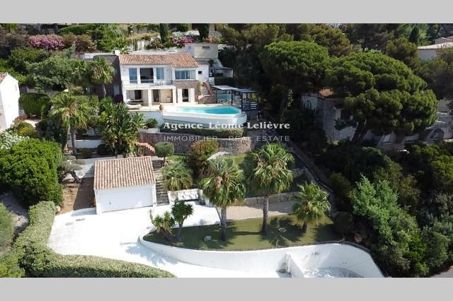 Maison - 150 m² - 4 pièces