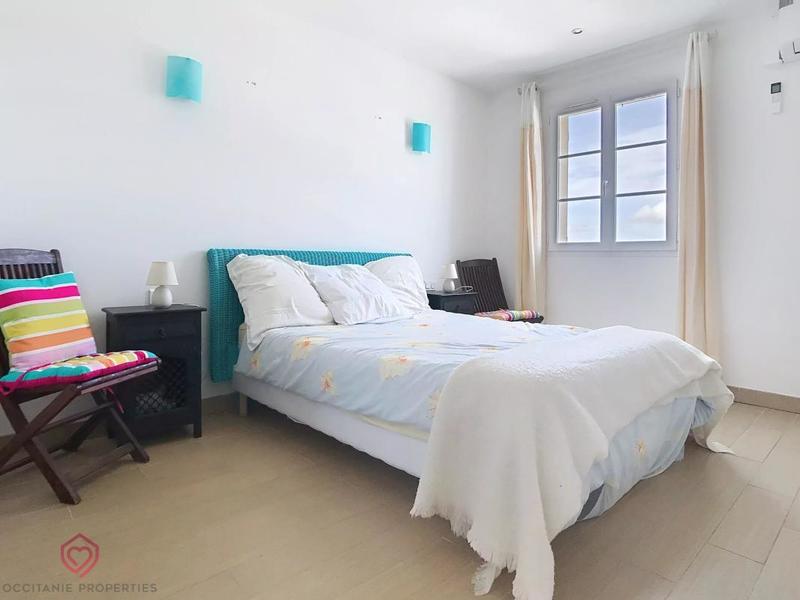 Villa - 205 m² - 7 pièces