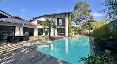 Maison d'architecte - 136 m² - 5 pièces