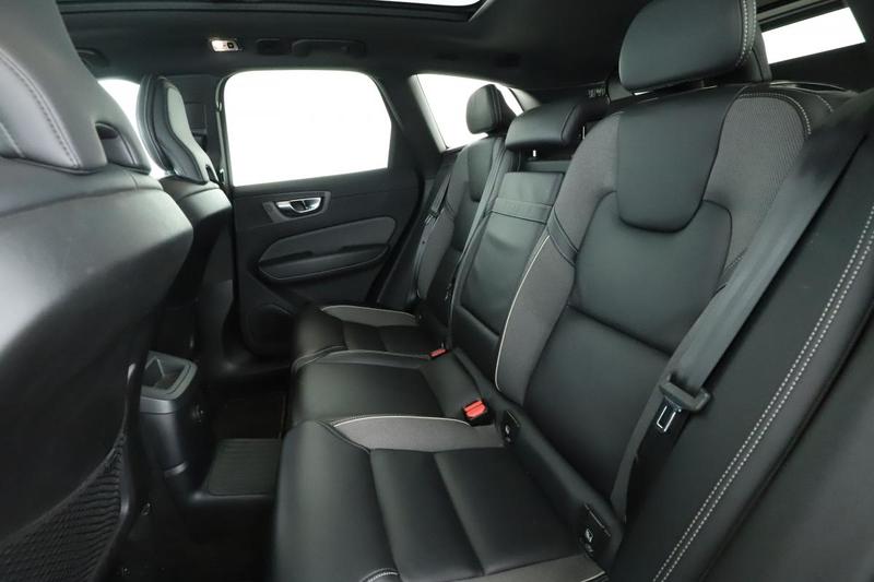 Volvo Xc60 2.0 T6 Recharge Awd R-Design Geartronic 8 340 ch