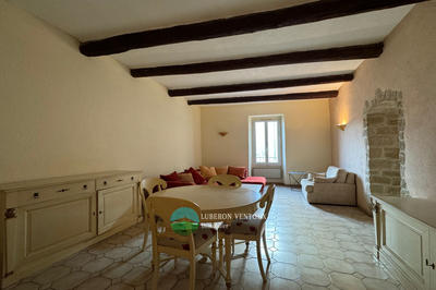 Appartement - 96 m² - 4 pièces