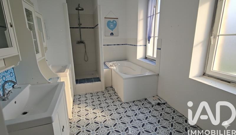 Maison de village - 254 m² - 10 pièces