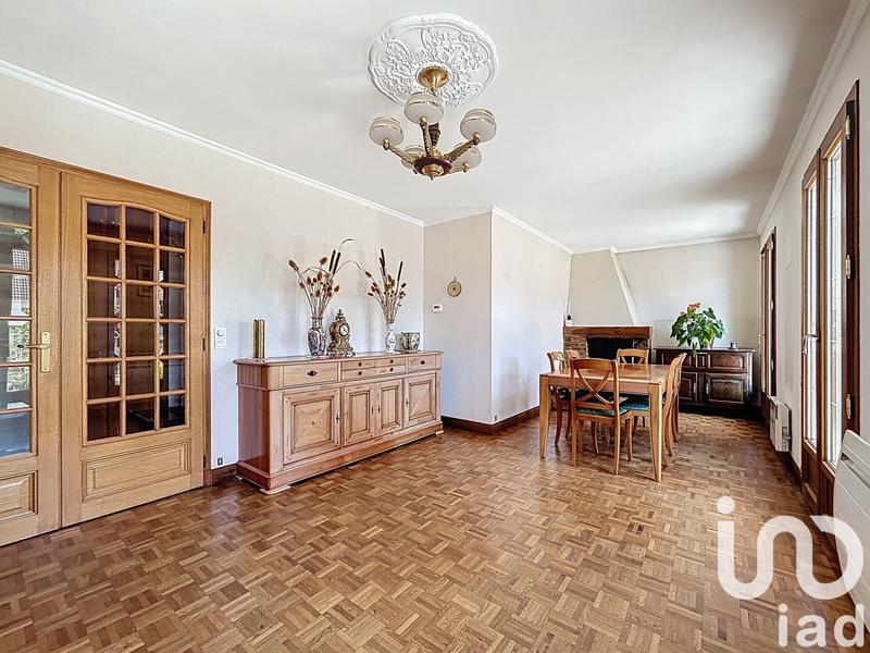 Maison - 97 m² - 5 pièces