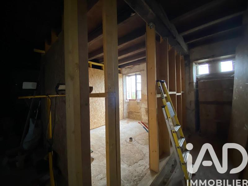 Maison - 230 m² - 7 pièces