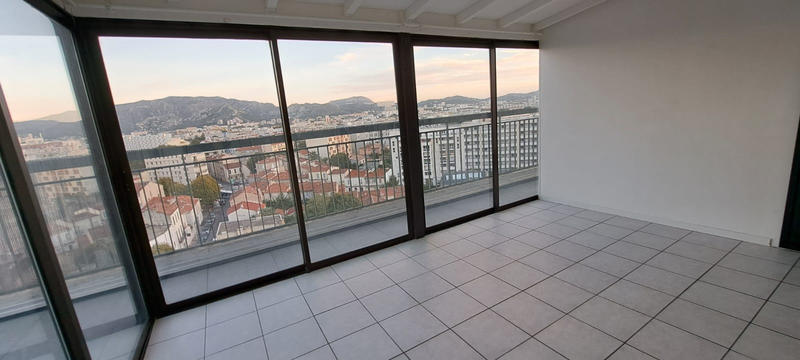 Appartement - 96 m² - 4 pièces