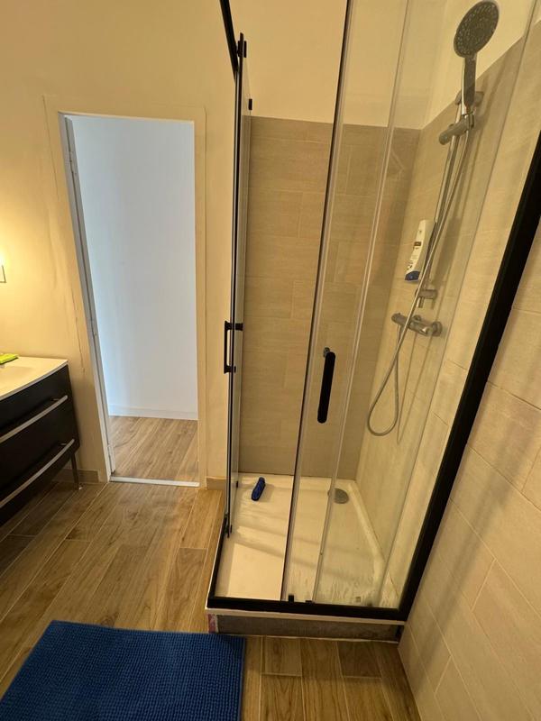 Appartement - 81 m² - 5 pièces