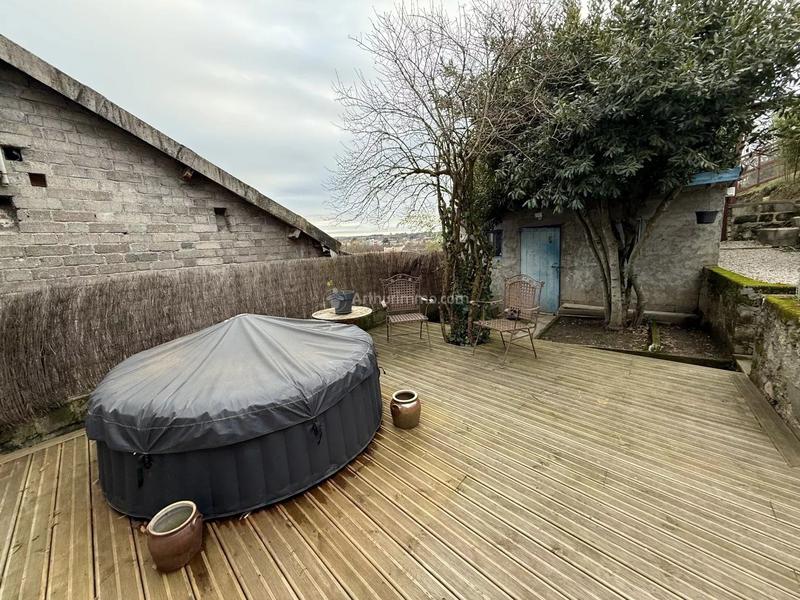 Maison - 98 m² - 4 pièces