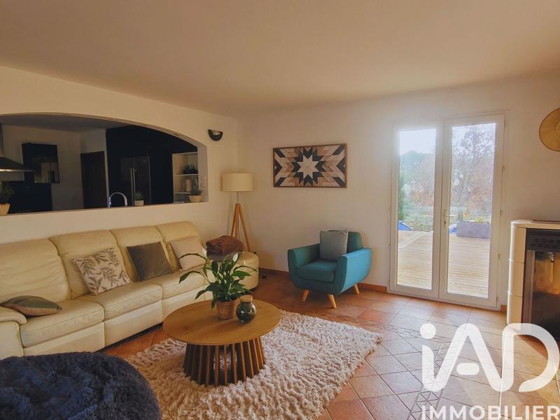 Maison - 122 m² - 6 pièces