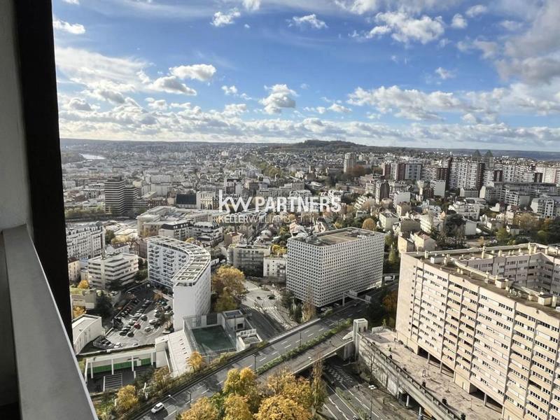 Appartement - 110 m² - 4 pièces