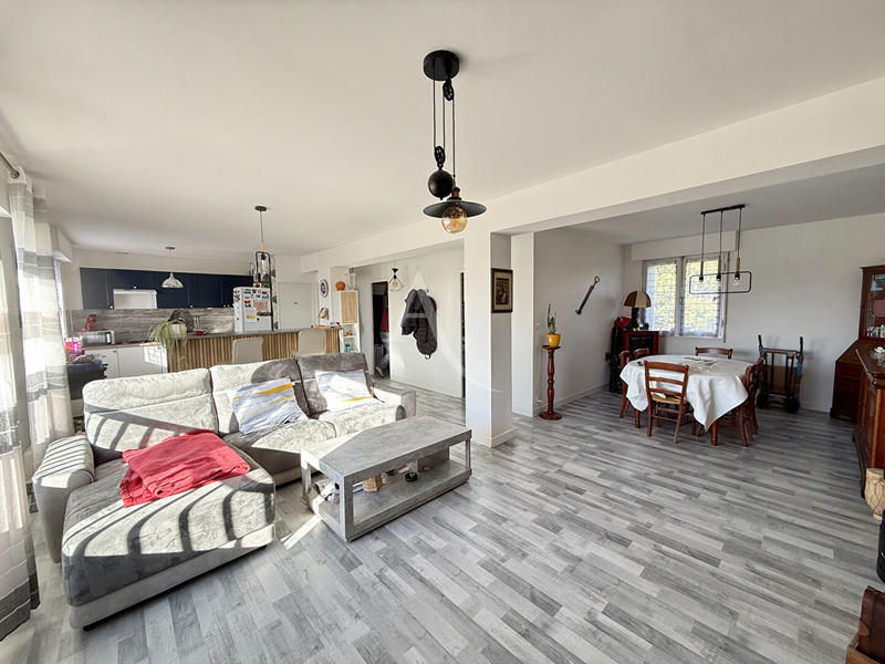 Appartement - 109 m² - 5 pièces