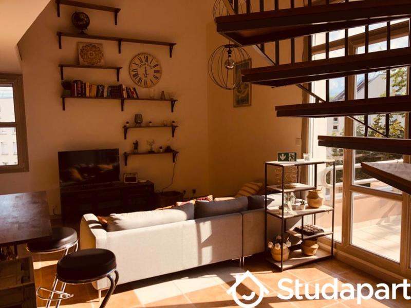 Chambre - 12 m² - 1 pièce