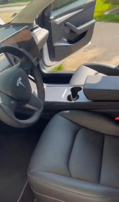 Tout fait Tesla model 3 Sr+