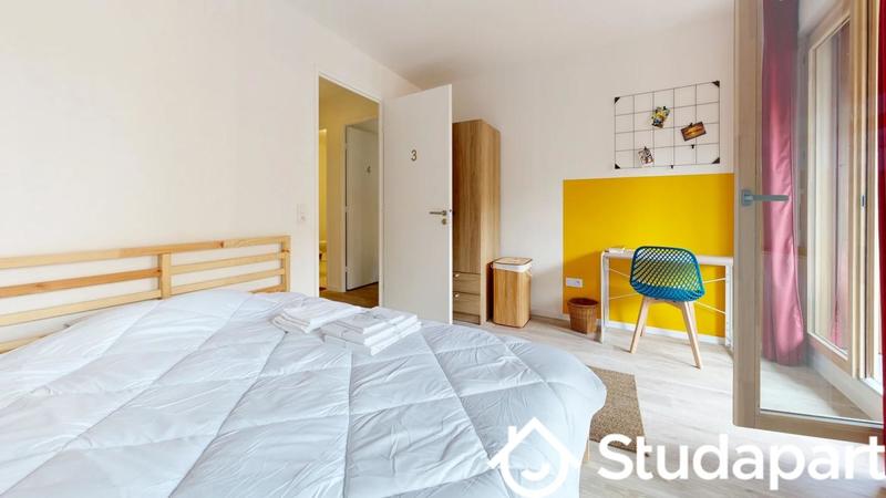 Chambre - 10 m² - 1 pièce