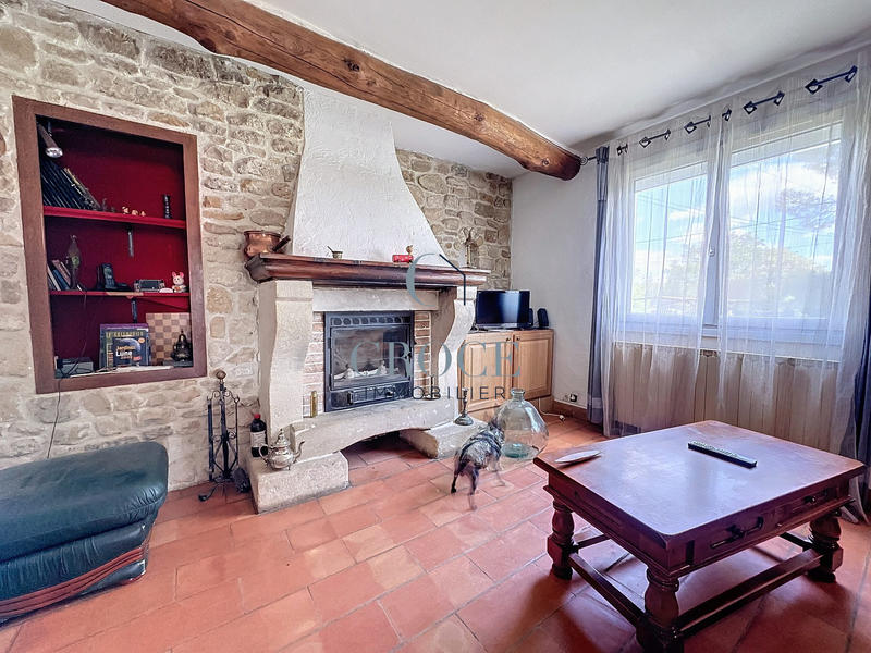 Maison traditionnelle - 236 m² - 9 pièces
