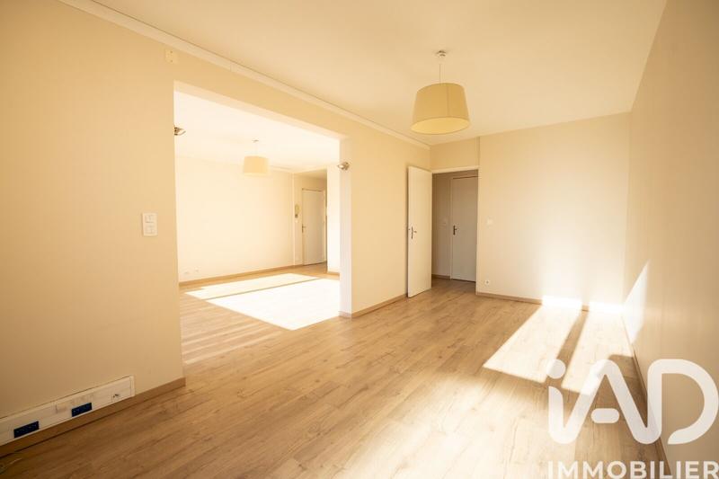 Appartement - 95 m² - 5 pièces