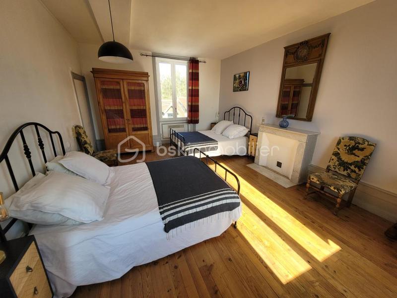 Maison de maîtres - 245 m² - 7 pièces