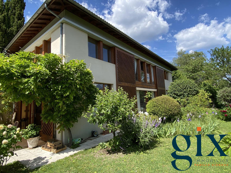 Maison - 170 m² - 7 pièces