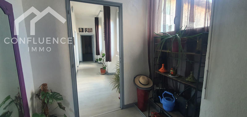 Maison - 170 m² - 6 pièces