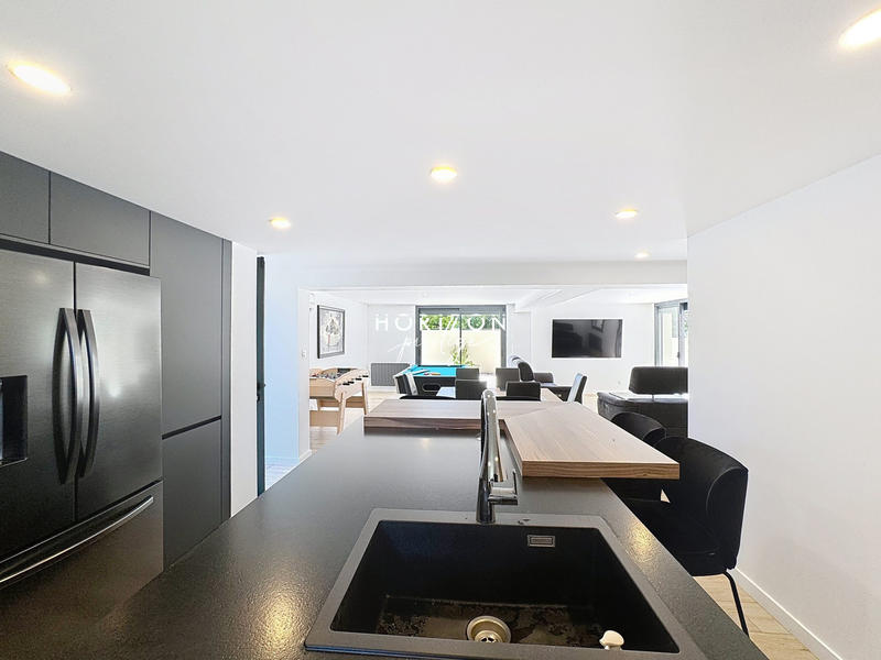 Maison ancienne - 200 m² - 7 pièces