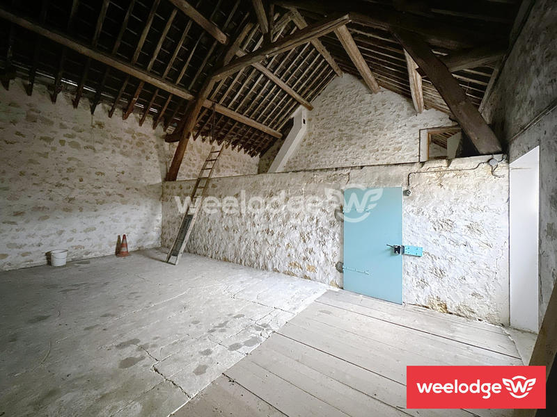 Ferme - 505 m² - 10 pièces