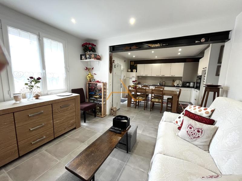 Villa - 195 m² - 7 pièces