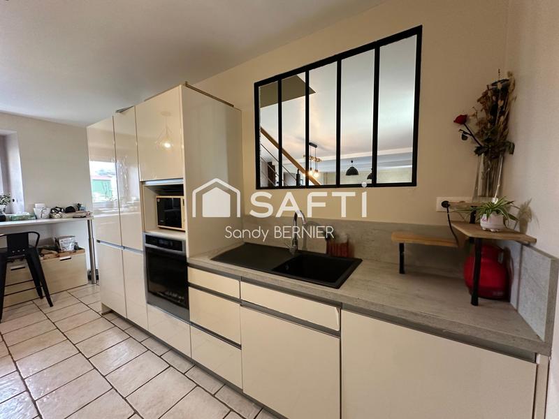 Maison - 157 m² - 5 pièces