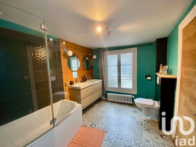 Appartement - 140 m² - 4 pièces