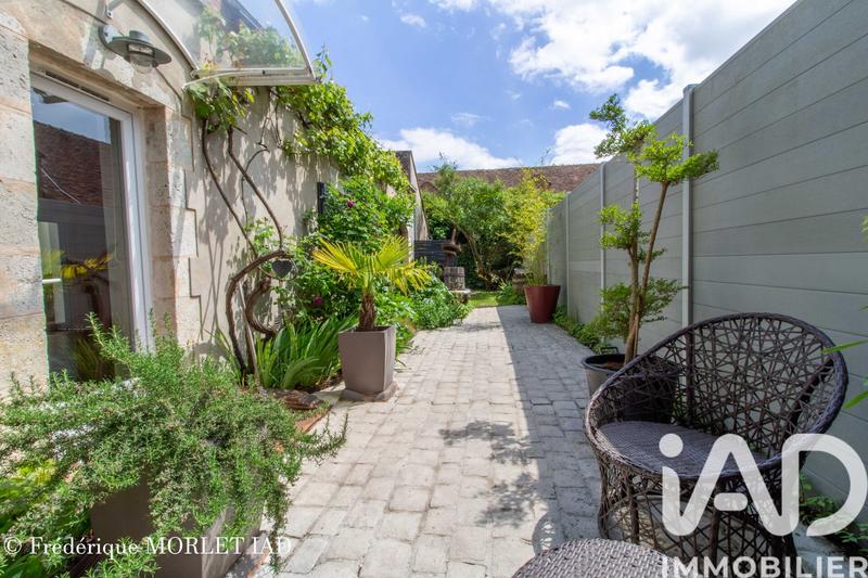 Maison - 200 m² - 6 pièces