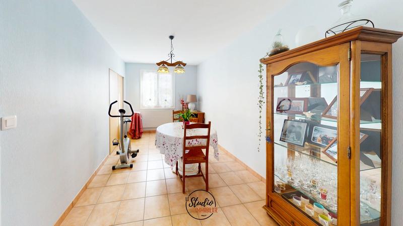 Maison - 107 m² - 6 pièces