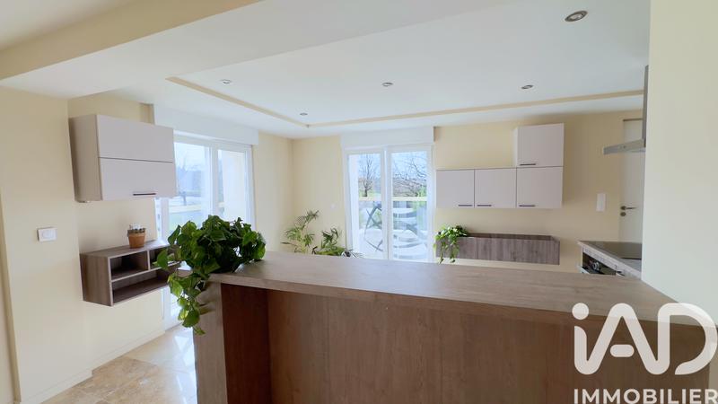 Appartement - 105 m² - 4 pièces