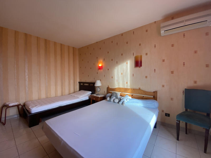 Maison - 172 m² - 7 pièces