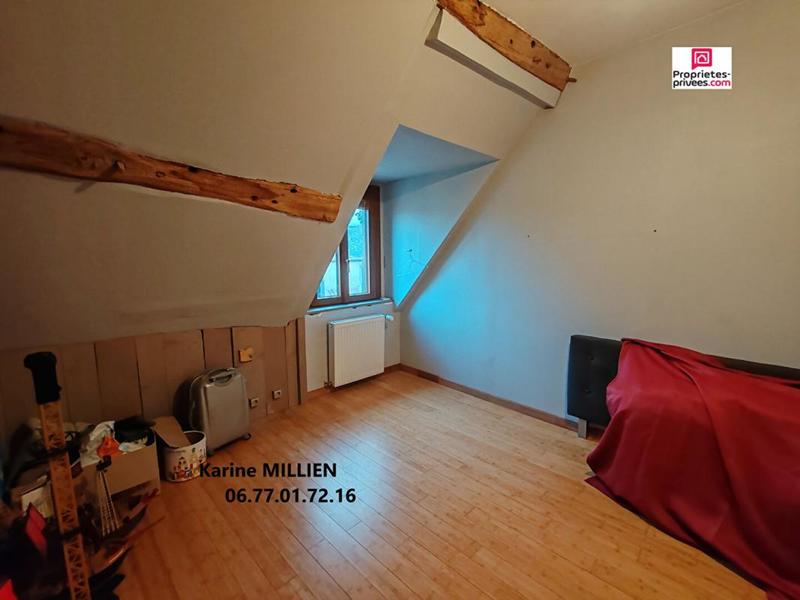 Maison - 255 m² - 8 pièces