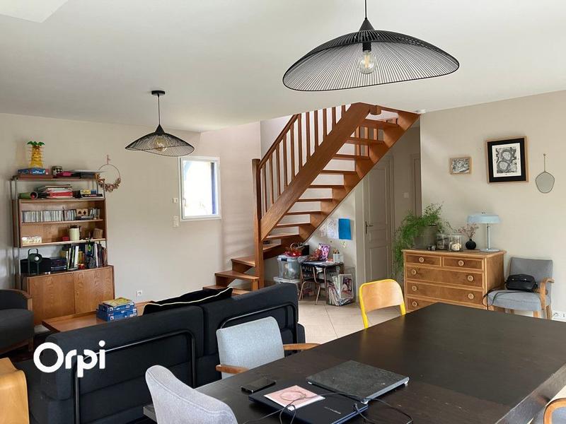 Maison - 125 m² - 5 pièces