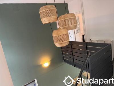 Chambre - 13 m² - 1 pièce