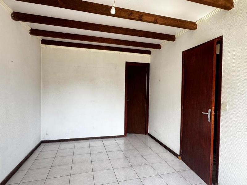 Maison traditionnelle - 207 m² - 8 pièces