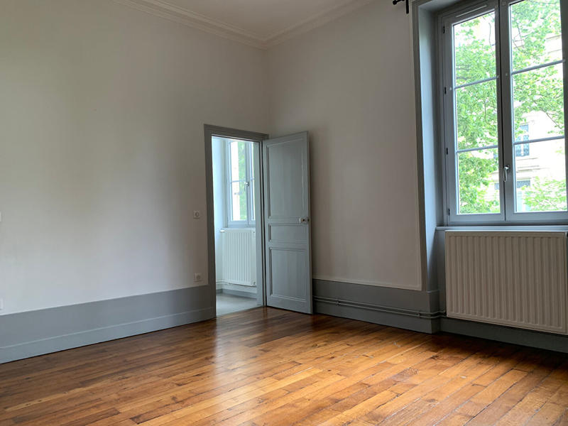 Appartement - 87 m² - 3 pièces