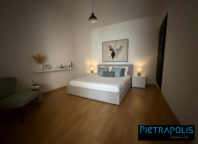 Maison ancienne - 101 m² - 5 pièces